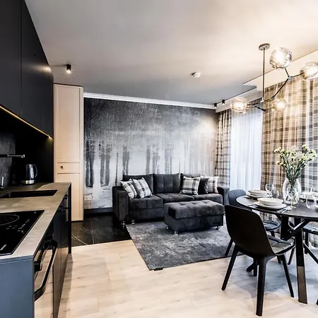 - 50 M Do Termy Bania, Odkryj-bialke Apartamento