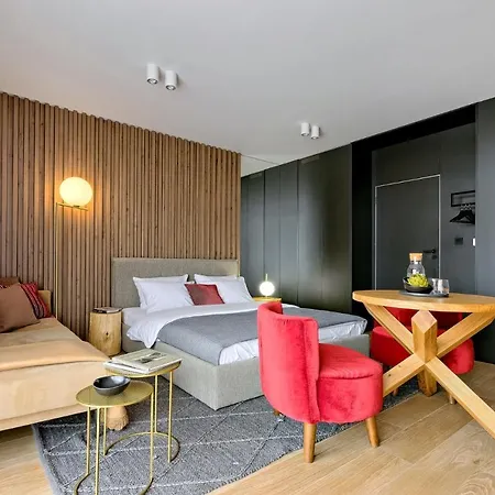 - 50 M Do Termy Bania, Odkryj-bialke Apartment